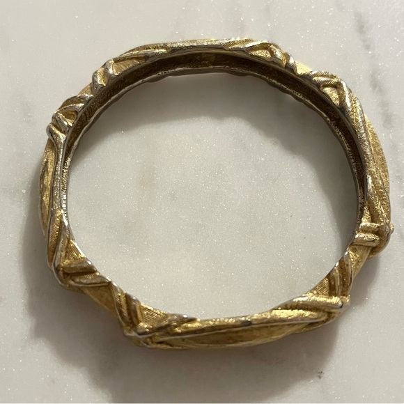 Givenchy Vintage Gold Plated Twisted Bangle - Picture 1 of 16